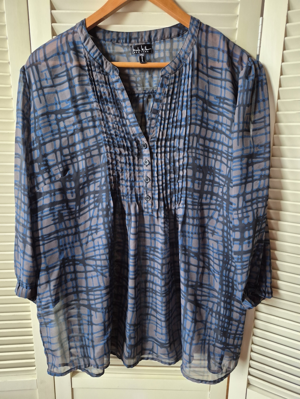 Nicole Miller Sheer Blouse Size XL